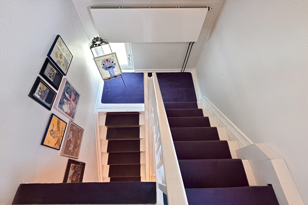 Treppe in das Obergeschoss
